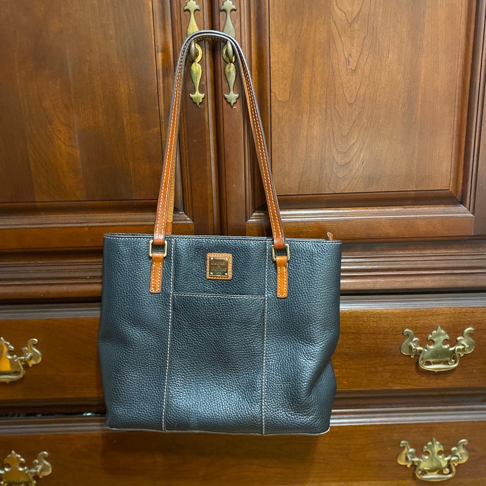 Dooney&Bourke Bag